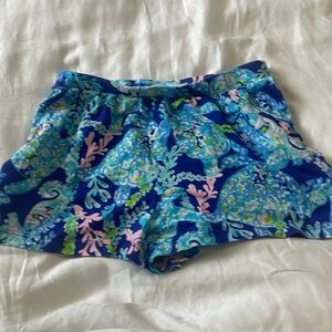 Lilly Pulitzer Run around Girls shorts